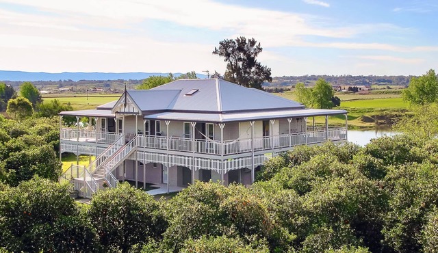 CORNWALLIS HOUSE Hawkesbury RivernBespoke Weddings,Events and Small Group Stays