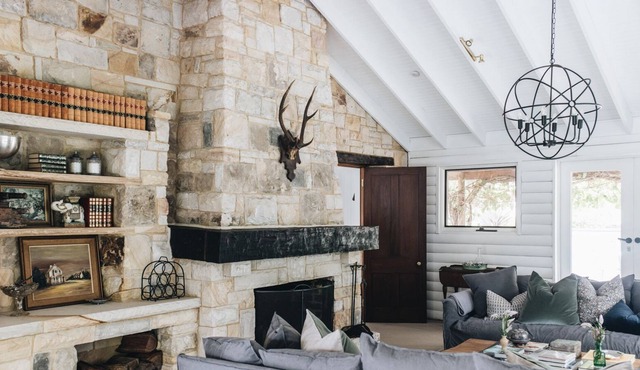 Coromandel Lodge - a beautiful expansive home