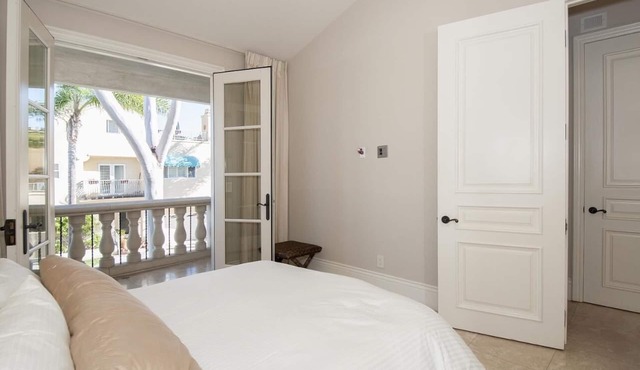 Corona Del Mar Rental Beach Villa