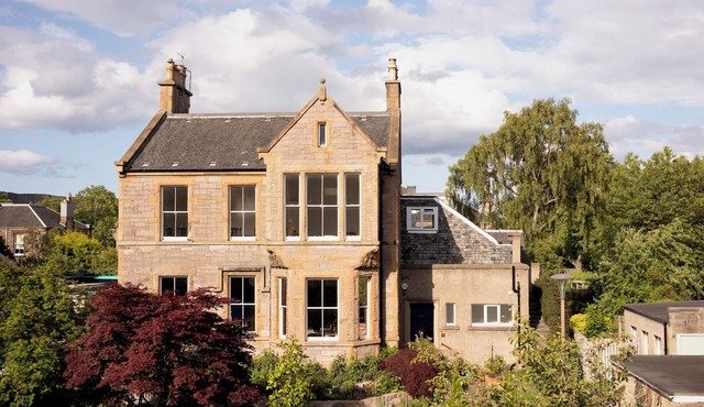 Corporate let in Edinburgh - Elegant Victorian Villa