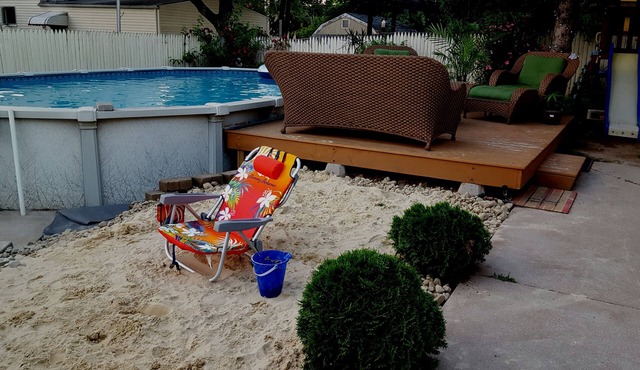 CORPORATE OR FAMILY MONTHLY RENTAL ONLY - $ 116./nite in the heart of the fun