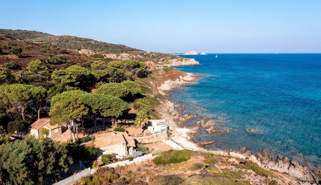 Corse Ile Rousse Bord de mer loc n°8 Résidence Saint Vincent