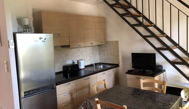 Corsica: apartment in residence * 6 people - swimming pool at 100m beach