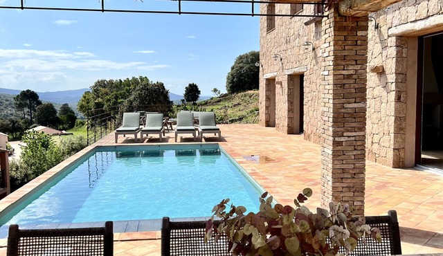Corsican stone residence “Anna” with sea view and private swimming pool.