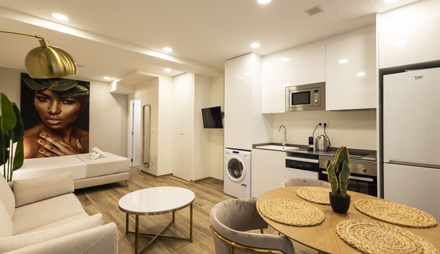 Cortes Suites B by Concept Flats