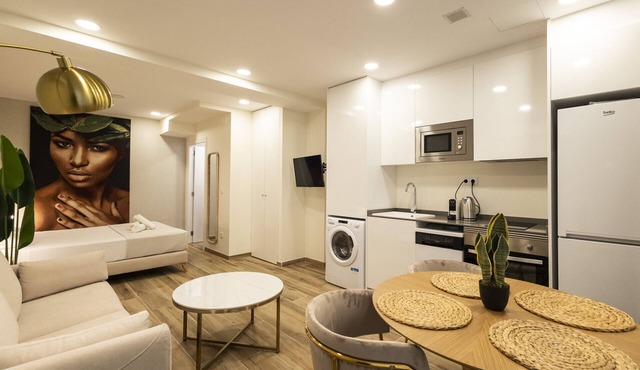 Cortes Suites B by Concept Flats