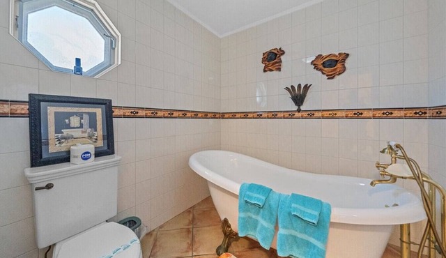 Cortez Boat Resort by AMIsland White Sand Beaches