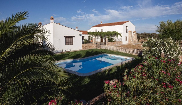 Cortijo La Panadera (full rental) 6 bedrooms with private bathroom