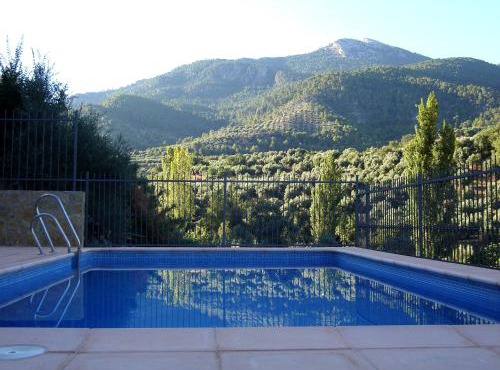 Cortijo los Bataneros y Casa Rural Albarderos