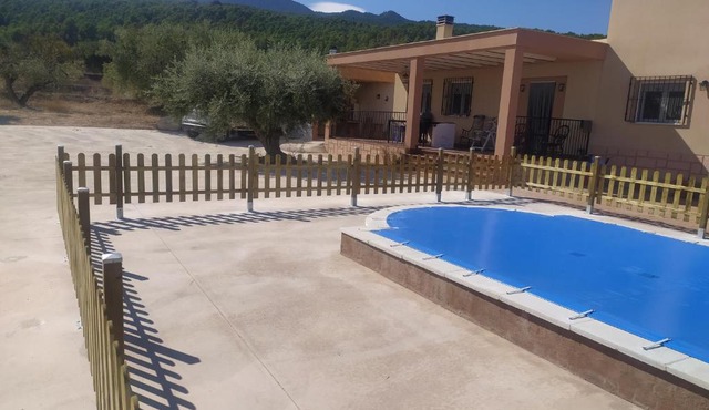 Cortijo Oliveras Moratalla