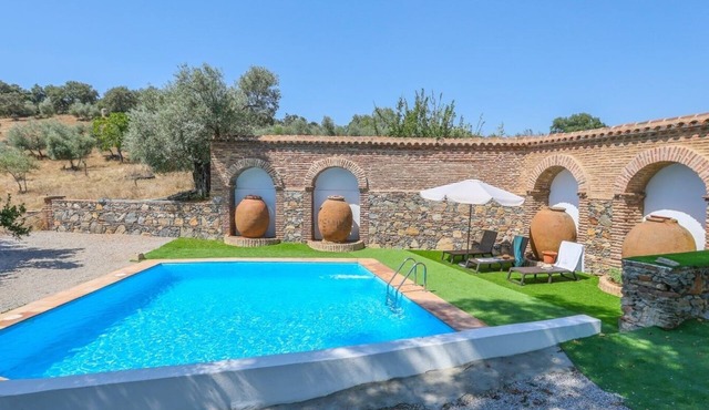 Cortijo San Rafael Constantina by Ruralidays