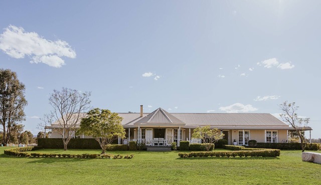 Corunna Station 10 Bedrooms