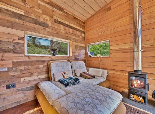 Cosagach Falls Cabin