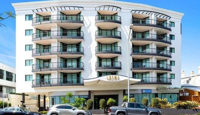 Cosmo Apartment Hotel