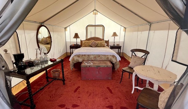 Cosmo Glamping Tent at Zenzen Gardens