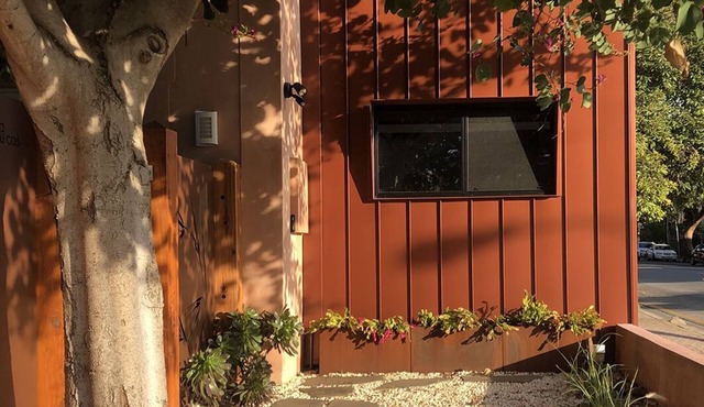 Cosmopolitan Norwood - City convenience