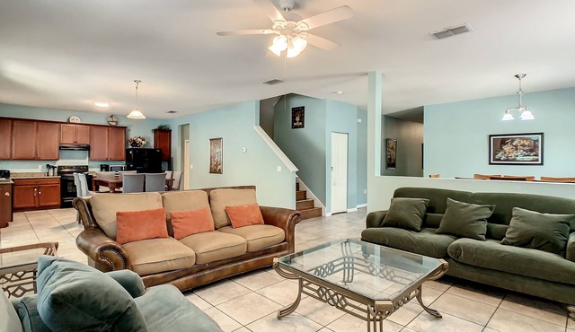 Cost-effective! 8BR/5BA pool home,Near Disney,SeaWorld,Convention Center