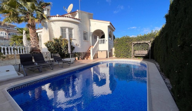 Costa Blanca Poolside Bliss