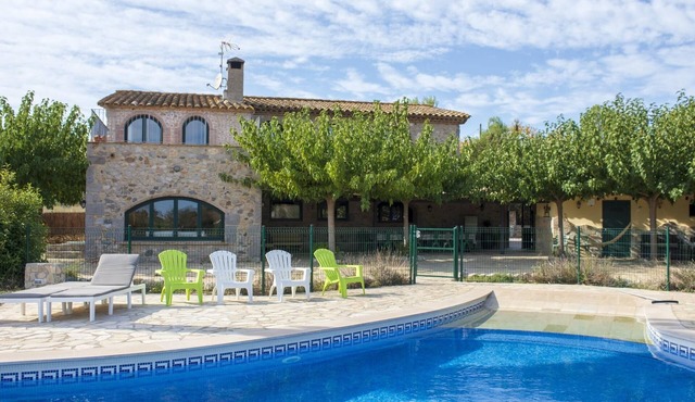 Costa Brava Apartment, Casa Empordà, private pool, barbecue, beaches