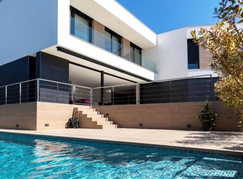 Costa Brava: Villa de lujo con piscina privada y eficiencia energética - ES-209-99