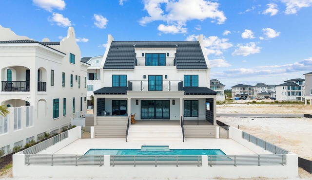 Costa-Florida: New Build in Sugar Sands- Sleeps 20, Pet Friendly, Priv. Pool