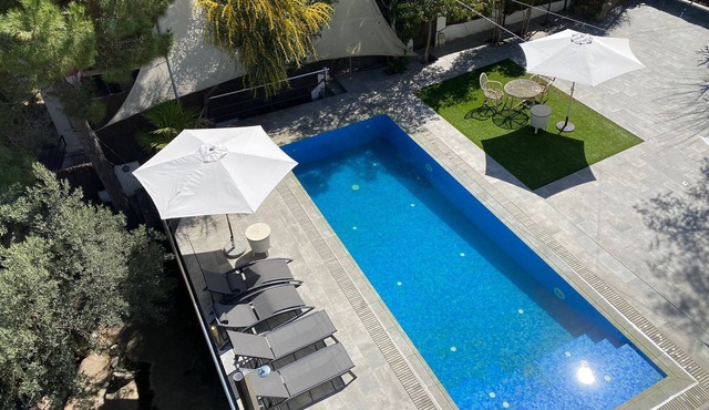 Costa Maresme 20 km BCN, Garden apartment & Private pool