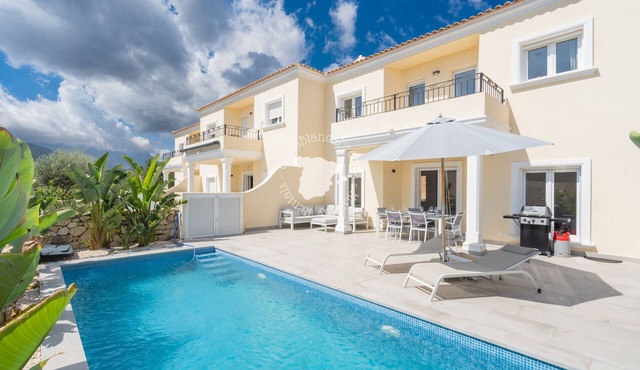 CostaBlancaDreams - Bernia Views in Calpe