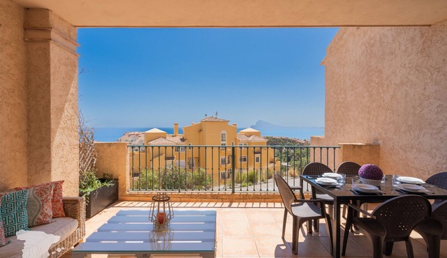 CostaBlancaDreams - Girasoles in Altea/Mascarat