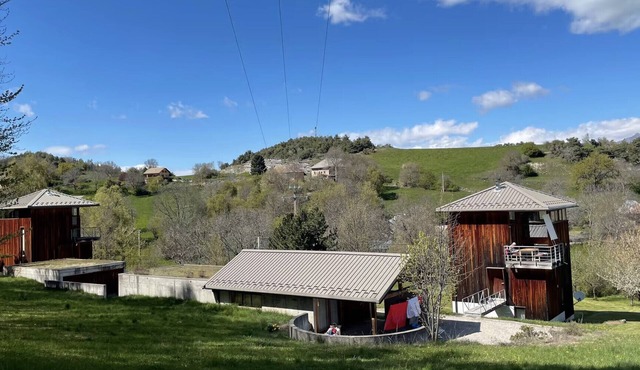 Costebelle, A beautiful holiday home for 8 people in La Bréole,