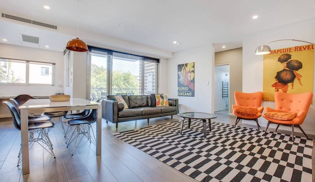 Cosy 1-Bedroom Apartment Close to the City