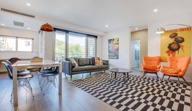 Cosy 1-Bedroom Apartment Close to the City