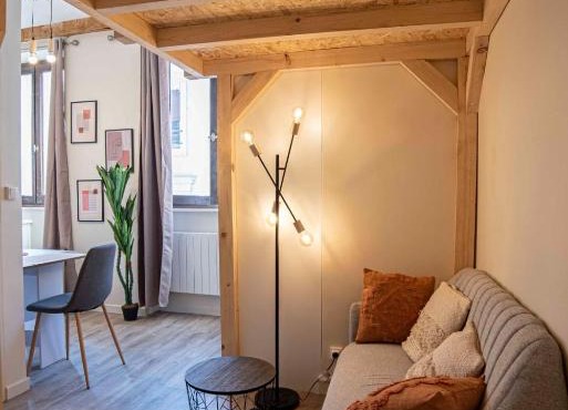 Cosy 16m With Wifi Near The "Fort De Vaise