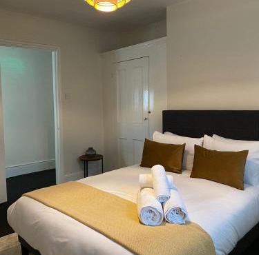 Cosy 1Bd Nestled in Teddington