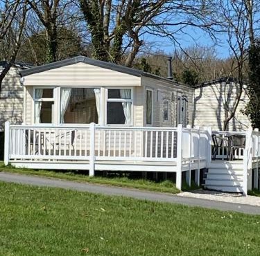 Cosy 2 bed pet friendly holiday home Crantock Nr Newquay