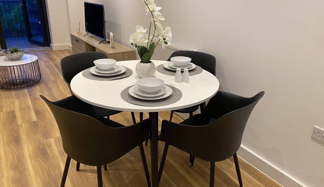 Cosy 2 bedroom apartment with balcony