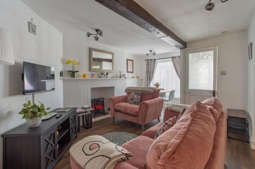 Cosy 2 bedroom Cotswold cottage