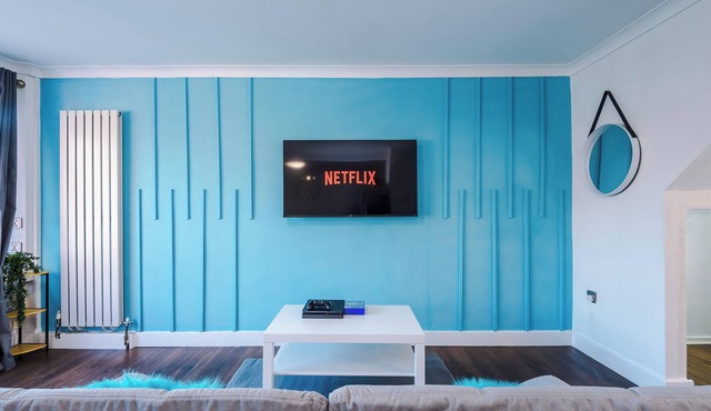 Cosy 2BR House | Contractors | Pool Table | Parking