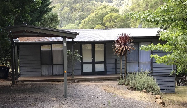 Cosy 3 bedroom house at the base of Mount Buller