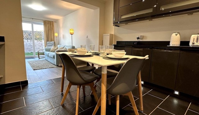 Cosy 4 bed house in Botley, Oxford