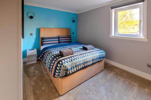 Cosy 4 Bedroom Home In Glasgow City - Free Parking