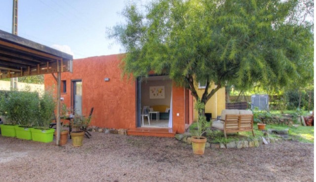 Cosy accommodation, very well located.