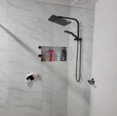 Cosy and beautiful house in Greensborough 3