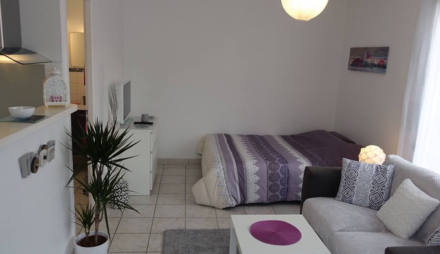 Cosy and quiet new studio with TERRACE between Bordeaux and the ocean