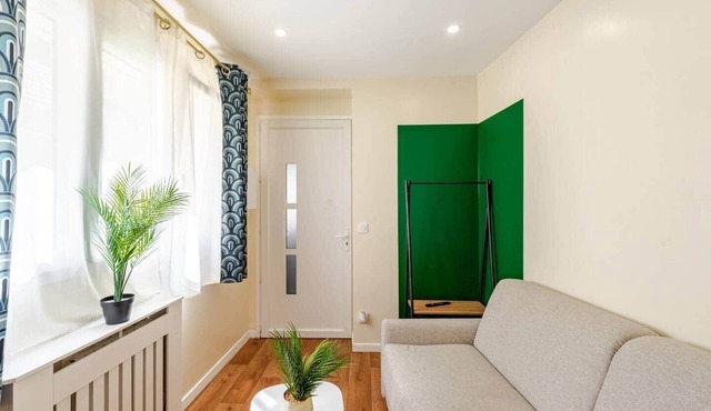 Cosy and functional studio