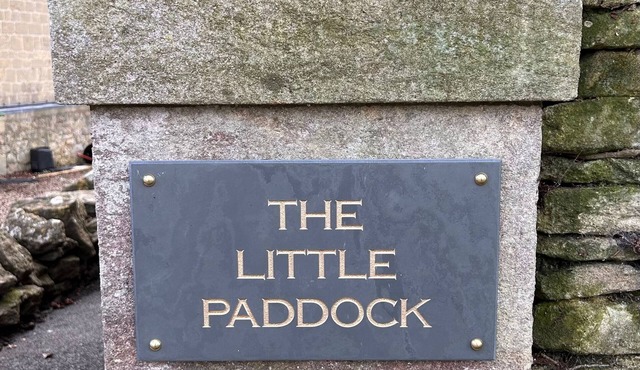 Cosy and furnished cottage with all you need apart from your personal items.