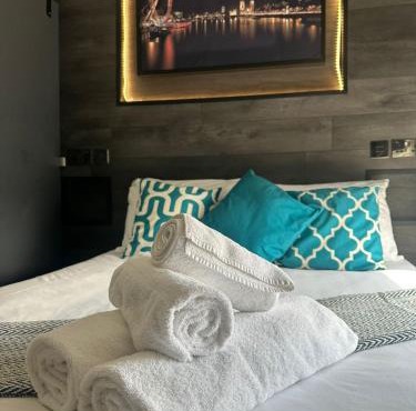 Cosy and Modern Studio - 10 min to Underground Station