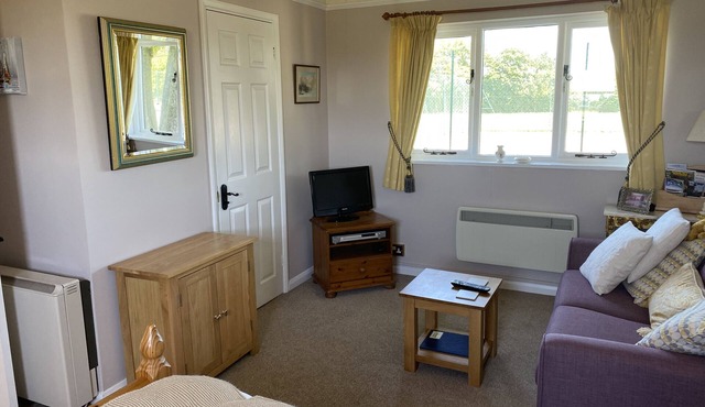 Cosy and Tranquil accommodation with beautiful views - so peaceful