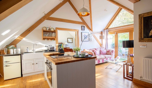 Cosy and well-presented apartment - The Sycamore