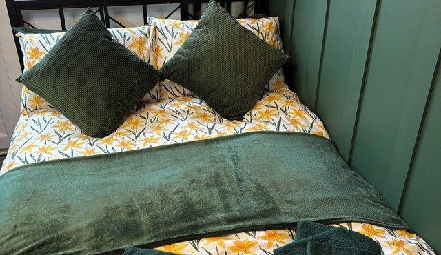 Cosy Annexe Near Park & Town