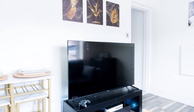 Cosy Annexe With Hot Tub And Outdoor Cinema